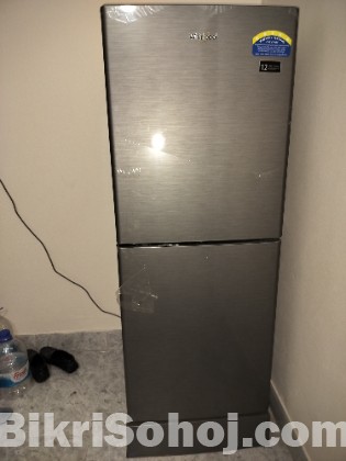 Whirlpool Fridge 236 ltr
